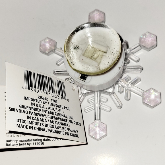 New 2 Snowflake Iridescent Glitter Color Changing Light Up Ornaments, Set of 2 - Picture 7 of 7